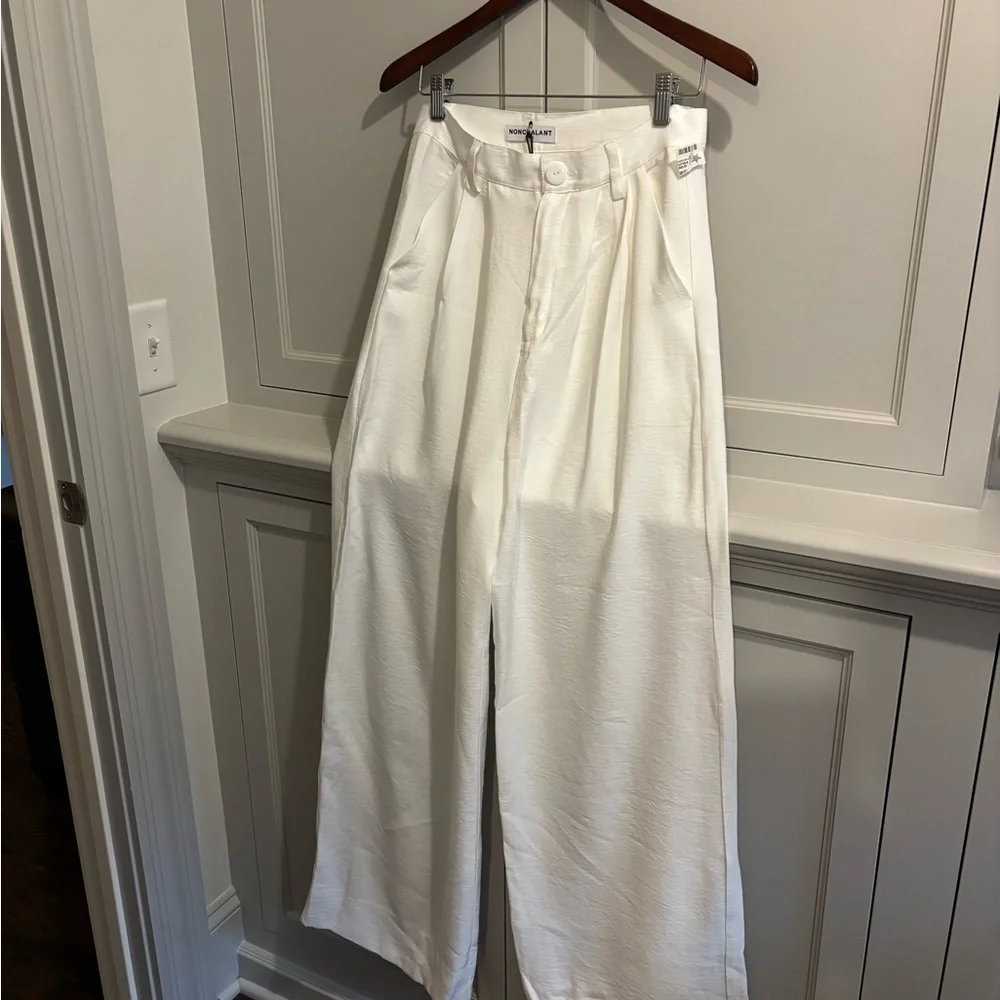 Elegant Linen-Like White Wide Leg Pants - Picture 1 of 8